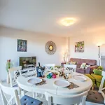 Only Roc By Interhome